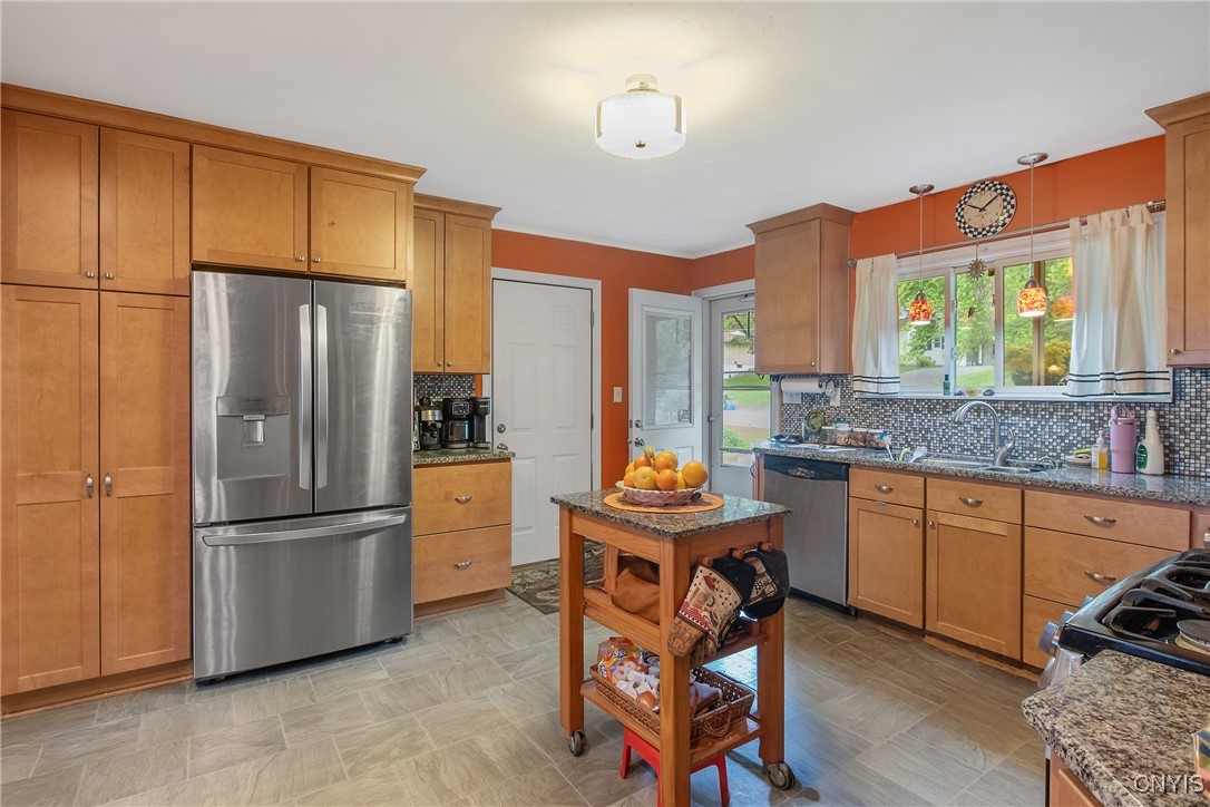 10 Highland Drive, Marcellus, New York image 9