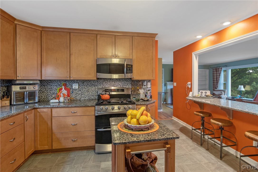10 Highland Drive, Marcellus, New York image 6