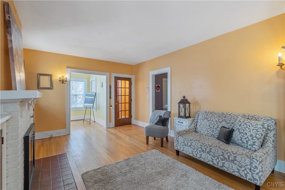 142 Wolcott Avenue, Syracuse, New York image 4