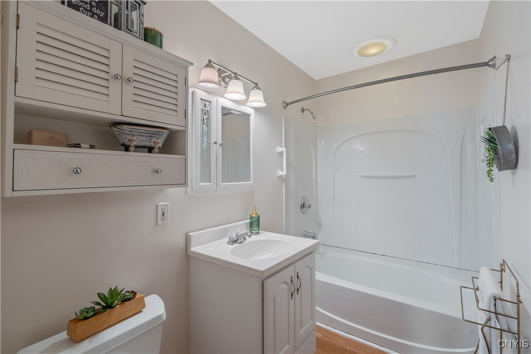 142 Wolcott Avenue, Syracuse, New York image 26