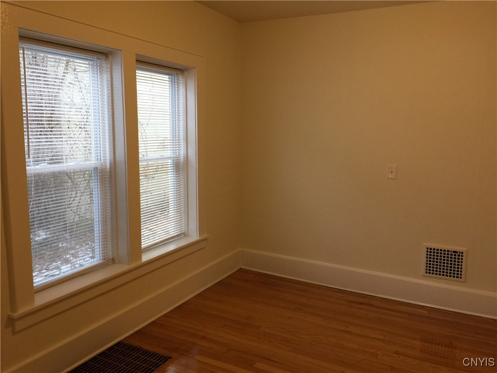 Syracuse, New York 13204, United States, 4 Bedrooms Bedrooms, ,2 BathroomsBathrooms,Residential,Active,140782