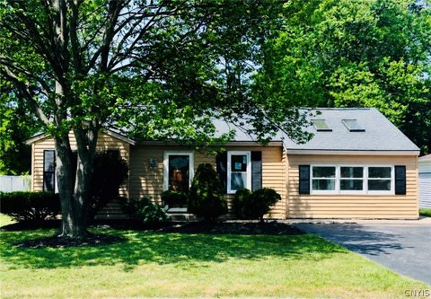 Homes For Sale - 168 Verda Avenue<br/> Onondaga County, Cicero, NY 13212