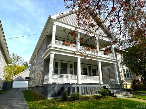 Photo for 1905-1907 Storrs Avenue 1907