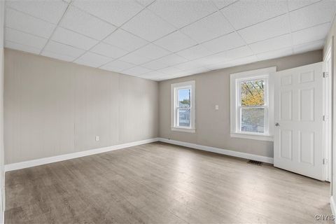 Tiny photo for 133 Lakeview Avenue, Syracuse, NY 13204 (MLS # S1647943)