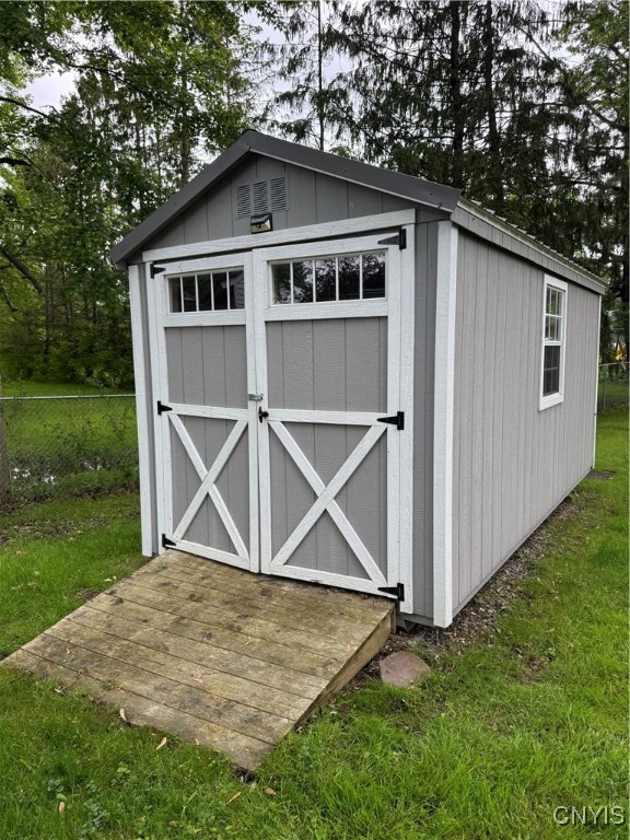 8438 Grandview Drive, Cicero, New York image 21