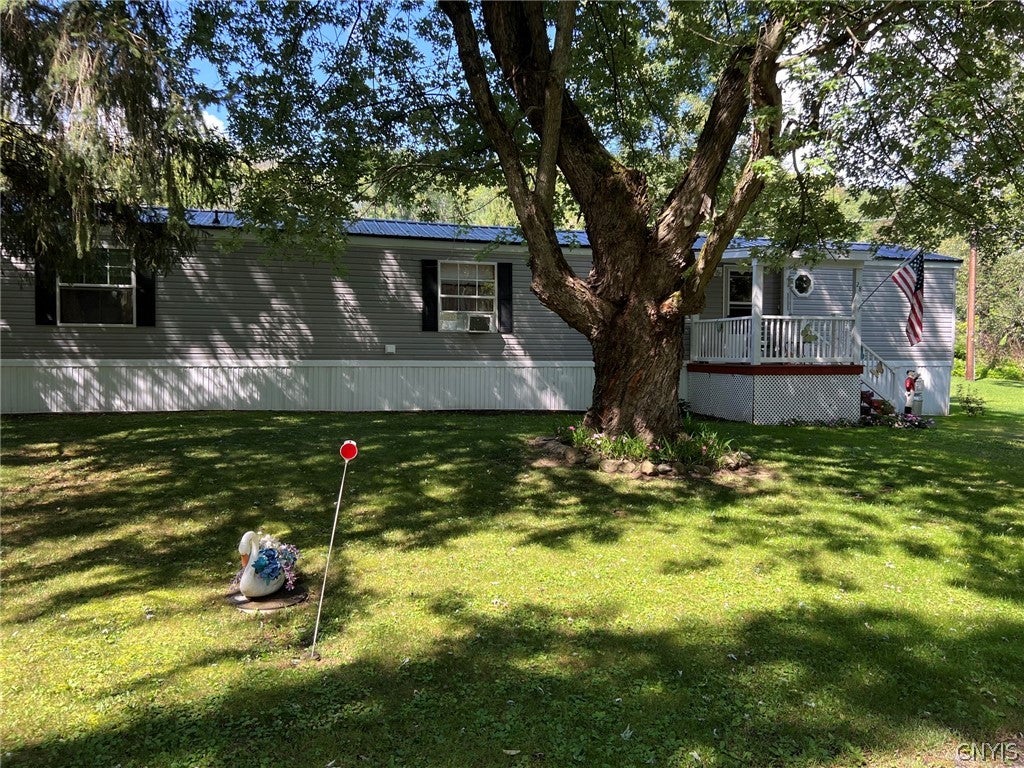 28 HORSESHOE DR