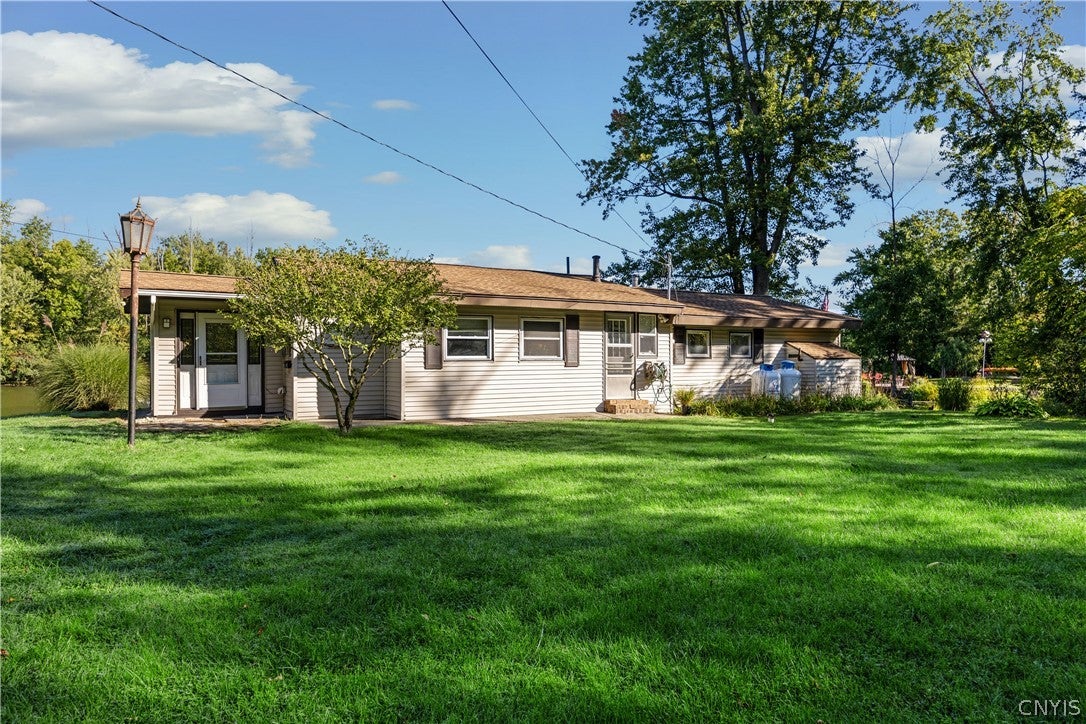 4563 Willow Lane