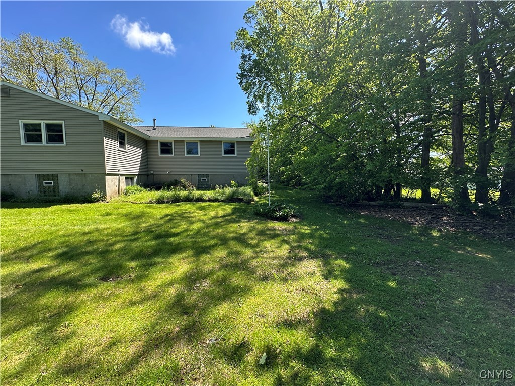 9385 Wickham Drive, Cicero, New York image 18