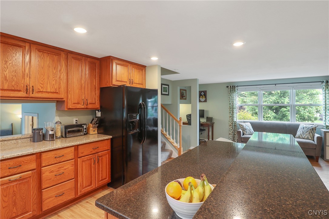 4330 Cinnamon Path Path, Clay, New York image 15