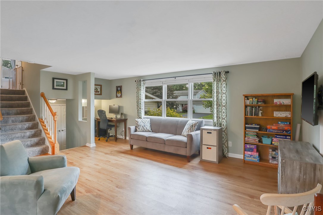 4330 Cinnamon Path Path, Clay, New York image 17