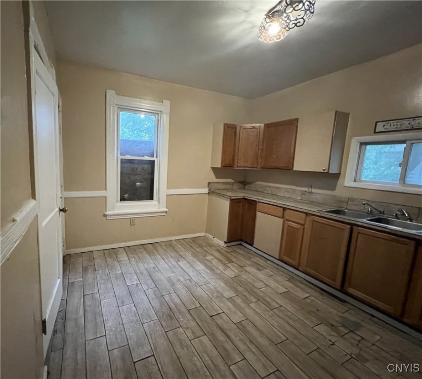 308 Rowland Street, Syracuse, New York image 4