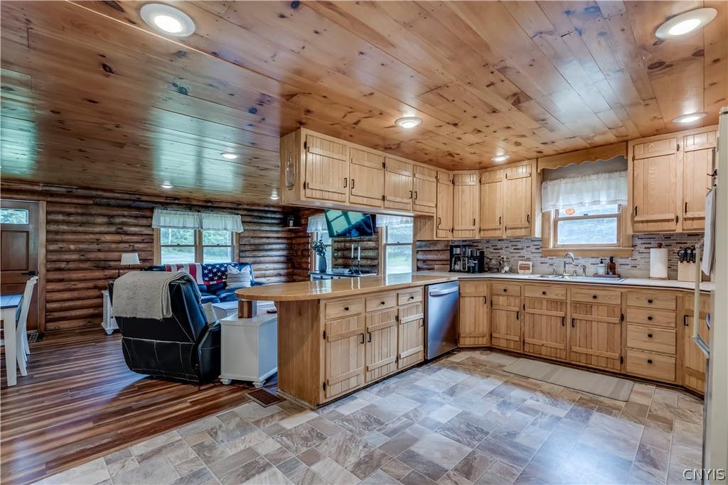 Photo of 6836 Number Four Road, Watson, NY 13367 (MLS # S1694329)
