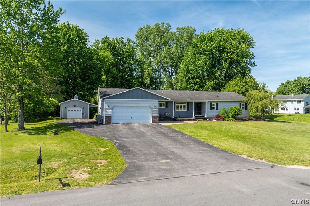 12 Clark Crest Drive
