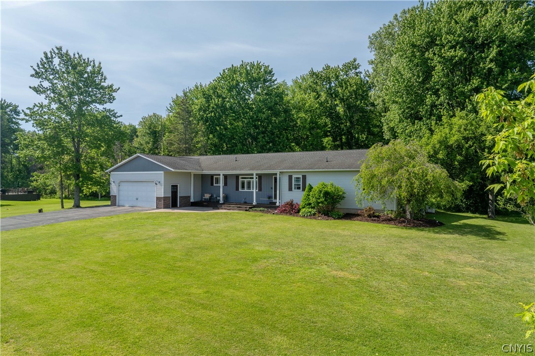 12 Clark Crest Drive