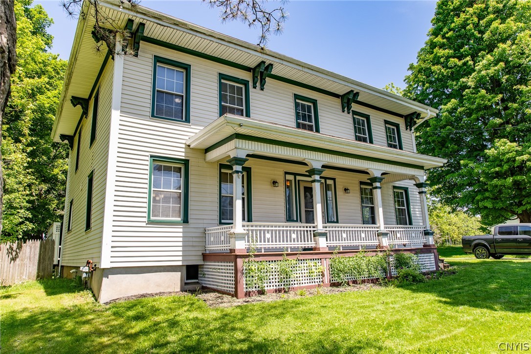 2395 / 2407 W Genesee