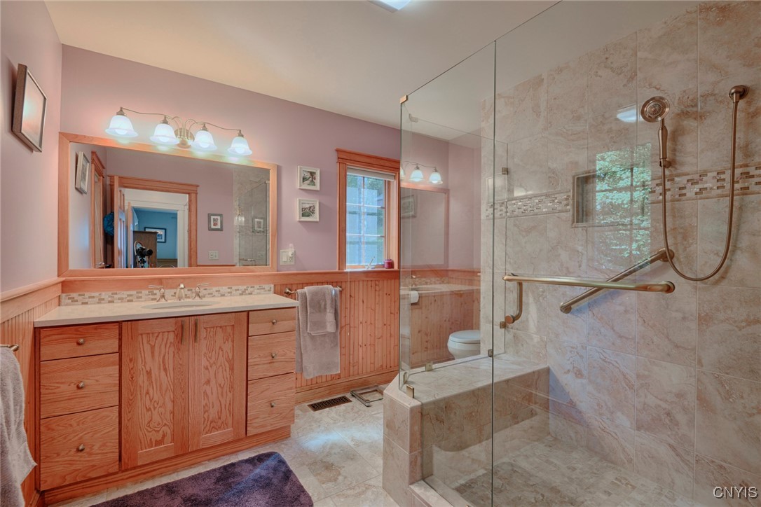 38306 Windward Cliffs Ln, Clayton, New York image 18