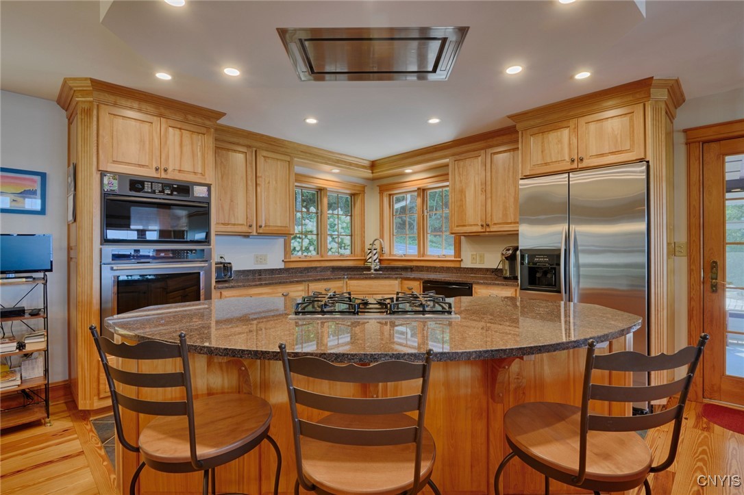 38306 Windward Cliffs Ln, Clayton, New York image 10