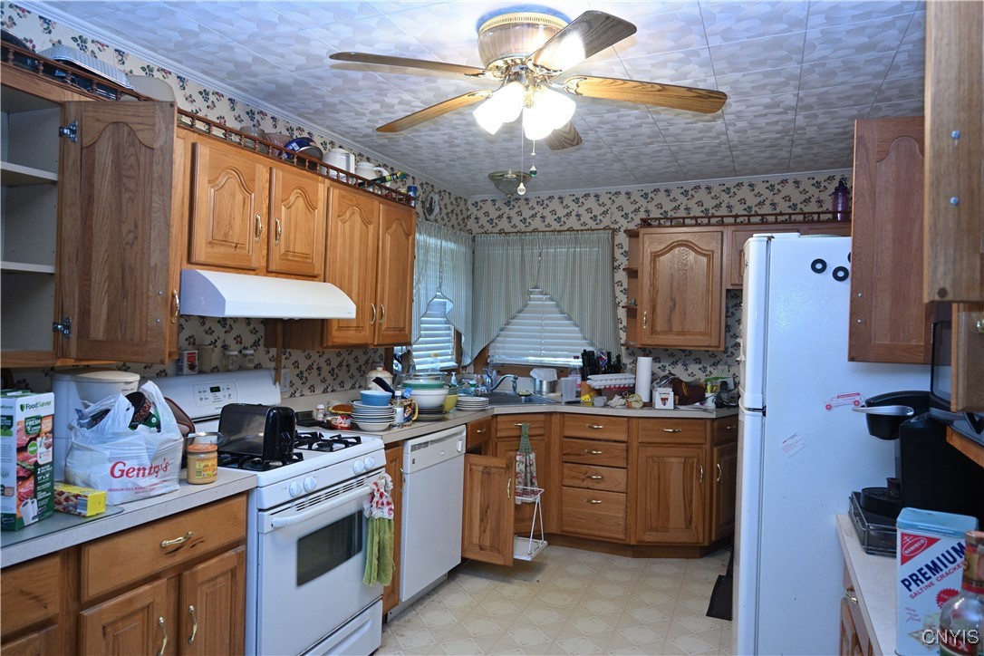 308 State Street, Auburn, New York image 5