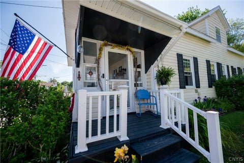 Homes For Sale - 10 Front Street<br/> Vernon, NY 13476