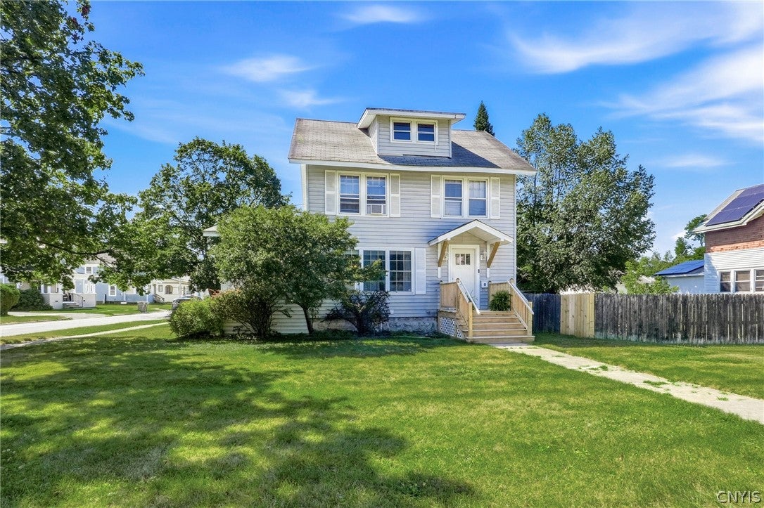 824 Floyd Avenue