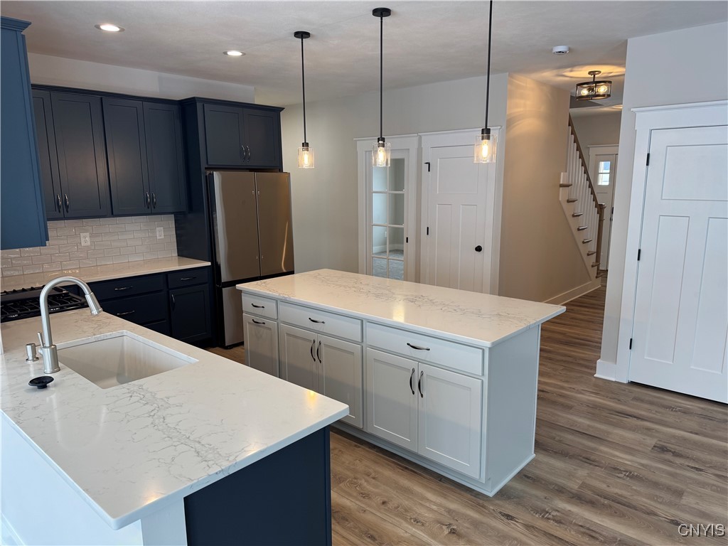 8540 Angus Path, Cicero, New York image 38