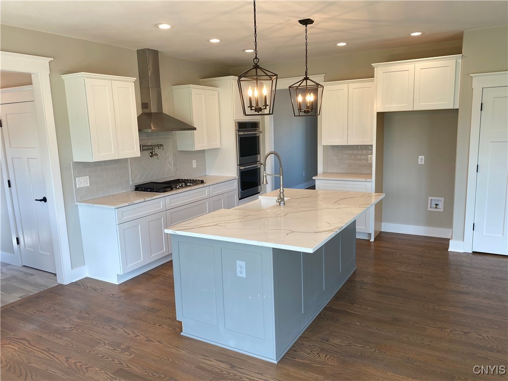 8540 Angus Path, Cicero, New York image 3