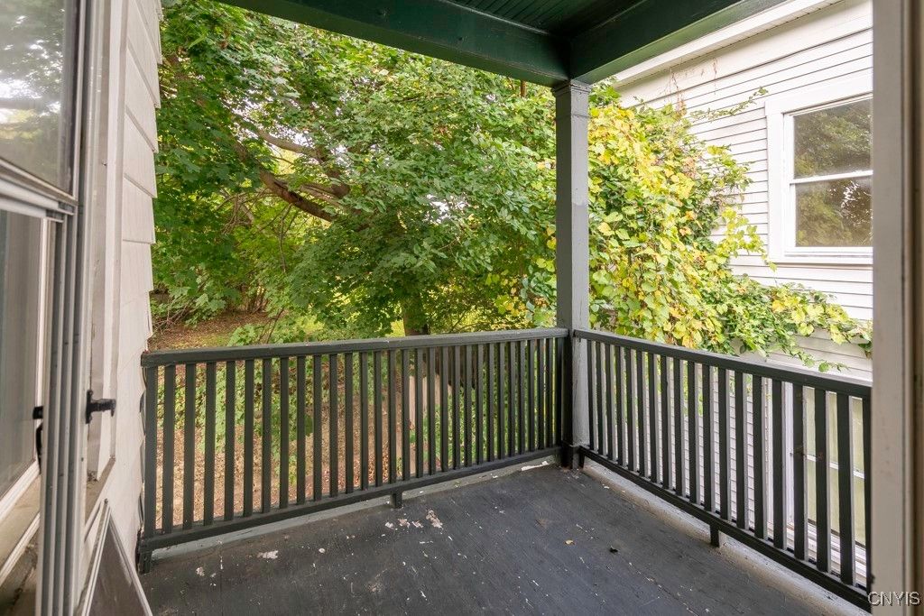 Photo of 244 Lincoln Avenue, Syracuse, NY 13204 (MLS # S1661239)