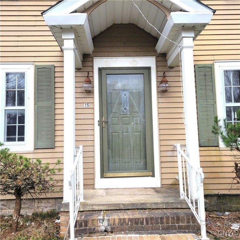 15 Brookline Drive, Utica, New York image 2