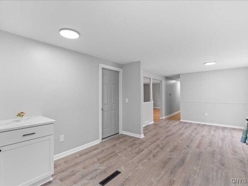 205 Park Lane, Clay, New York image 15