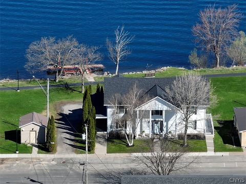 Multifamily For Sale - 131 St Lawrence Avenue<br/> Waddington, NY 13694