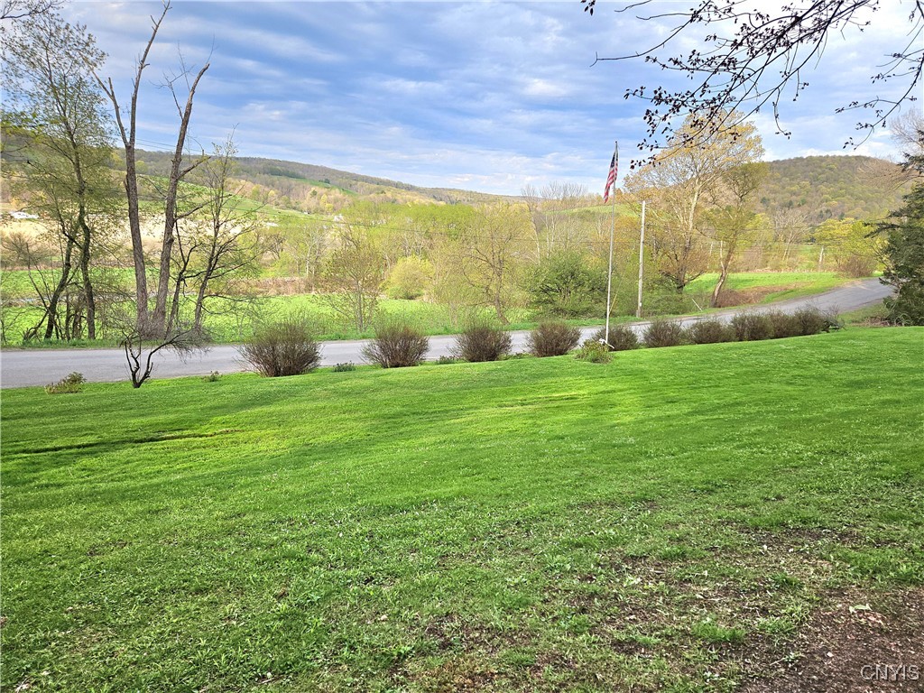 4018 W Cheningo Road, Truxton, New York image 16
