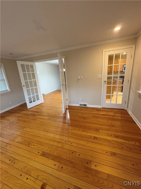 Tiny photo for 215 Locksley Road, Syracuse, NY 13224 (MLS # S1654855)