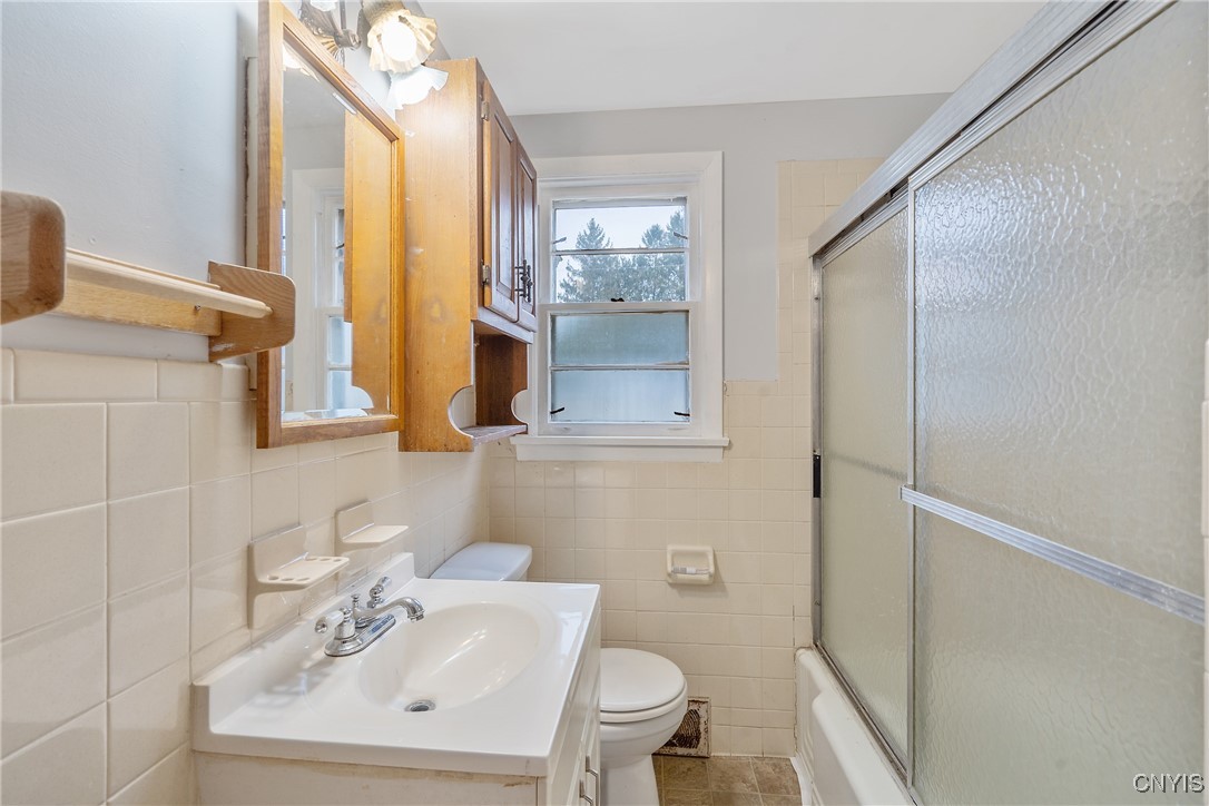 125 Saint Louis Avenue, Syracuse, New York image 21