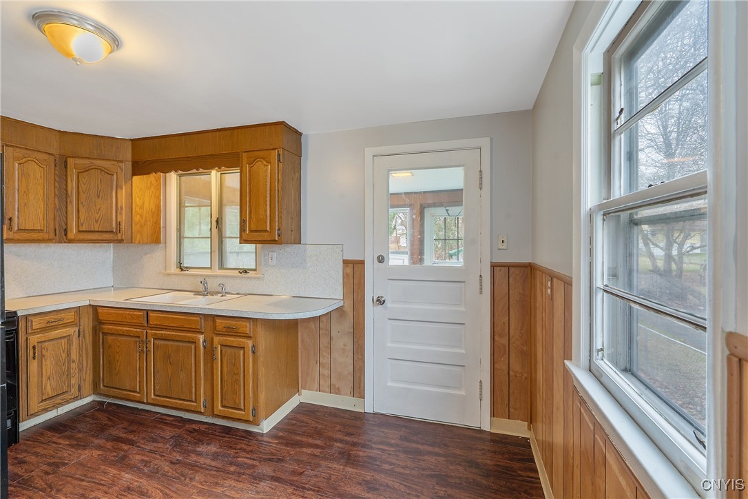 125 Saint Louis Avenue, Syracuse, New York image 12