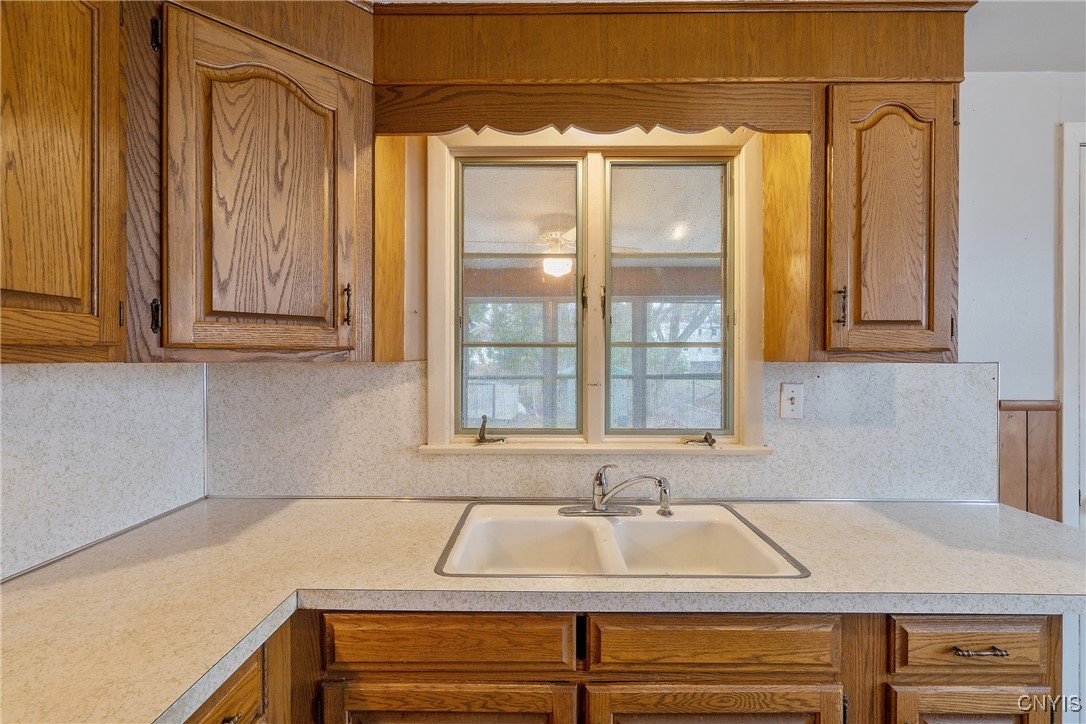 125 Saint Louis Avenue, Syracuse, New York image 11