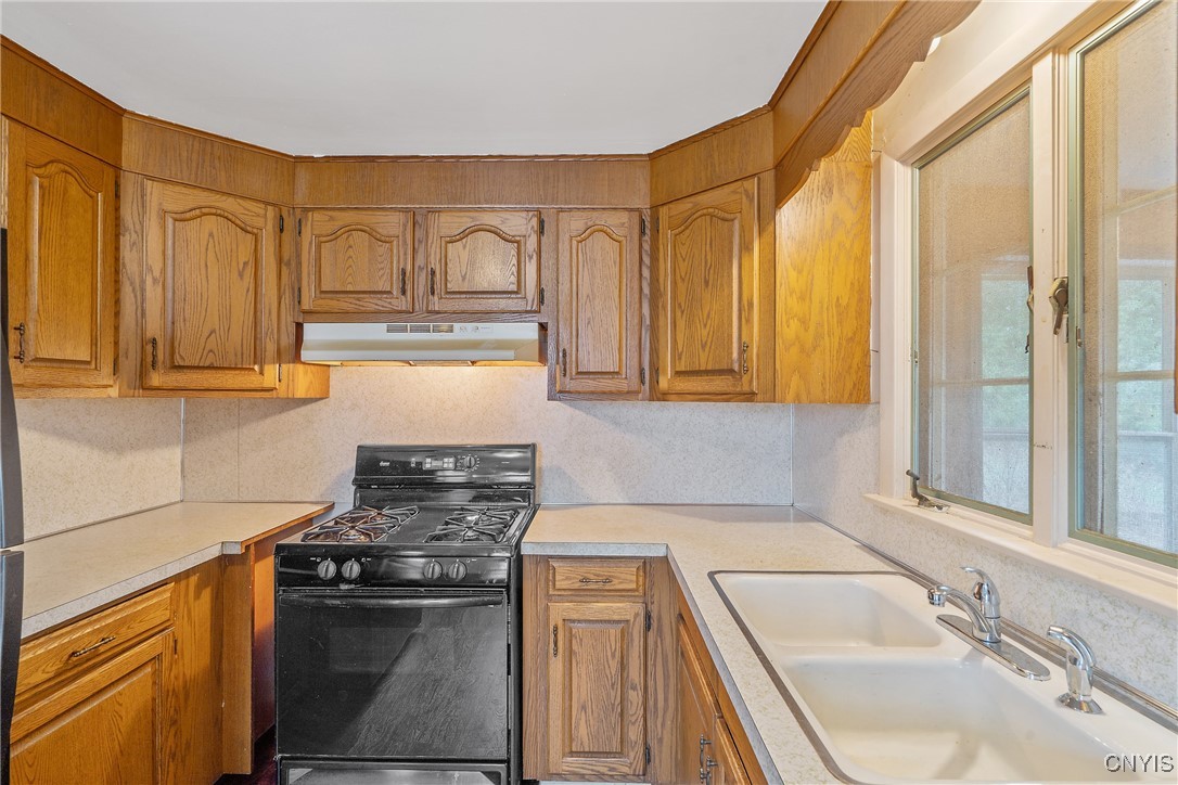 125 Saint Louis Avenue, Syracuse, New York image 10