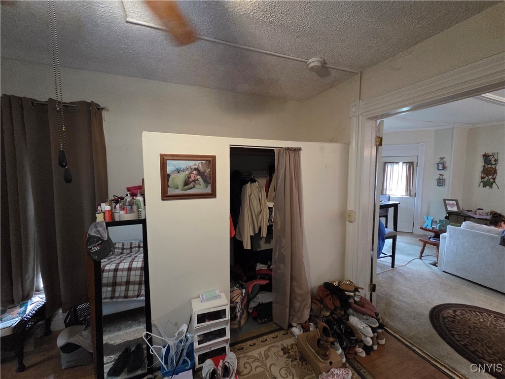 Watertown-City, New York 13601, United States, 6 Bedrooms Bedrooms, ,4 BathroomsBathrooms,Residential,Pending,139796