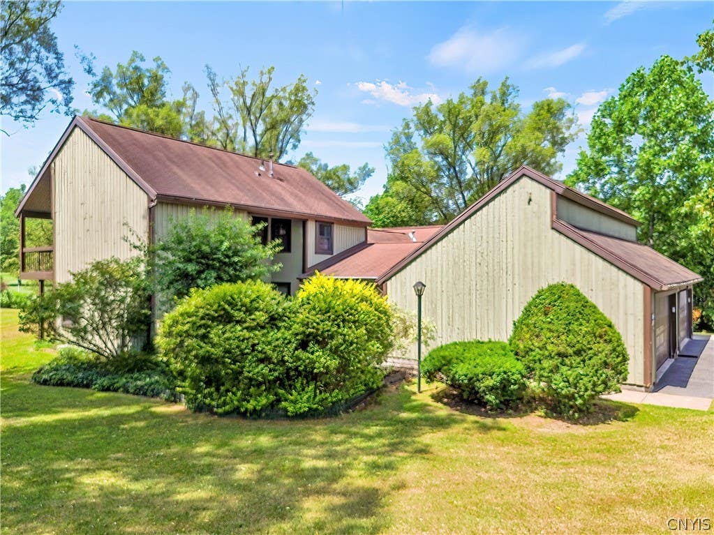 Photo of 598 Village Boulevard N, Van Buren, NY 13027 (MLS # S1699664)