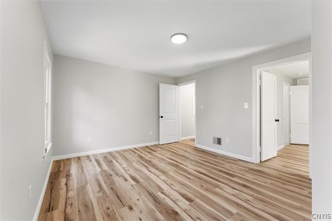 Tiny photo for 120 Peck Avenue, Syracuse, NY 13206 (MLS # S1697329)