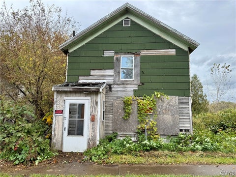 Photo of 252 Lake Road, Oneida, NY 13421 (MLS # S1724828)