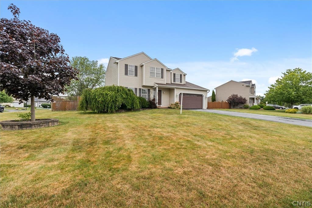 Photo of 8739 Raulli Drive, Cicero, NY 13039 (MLS # S1702578)