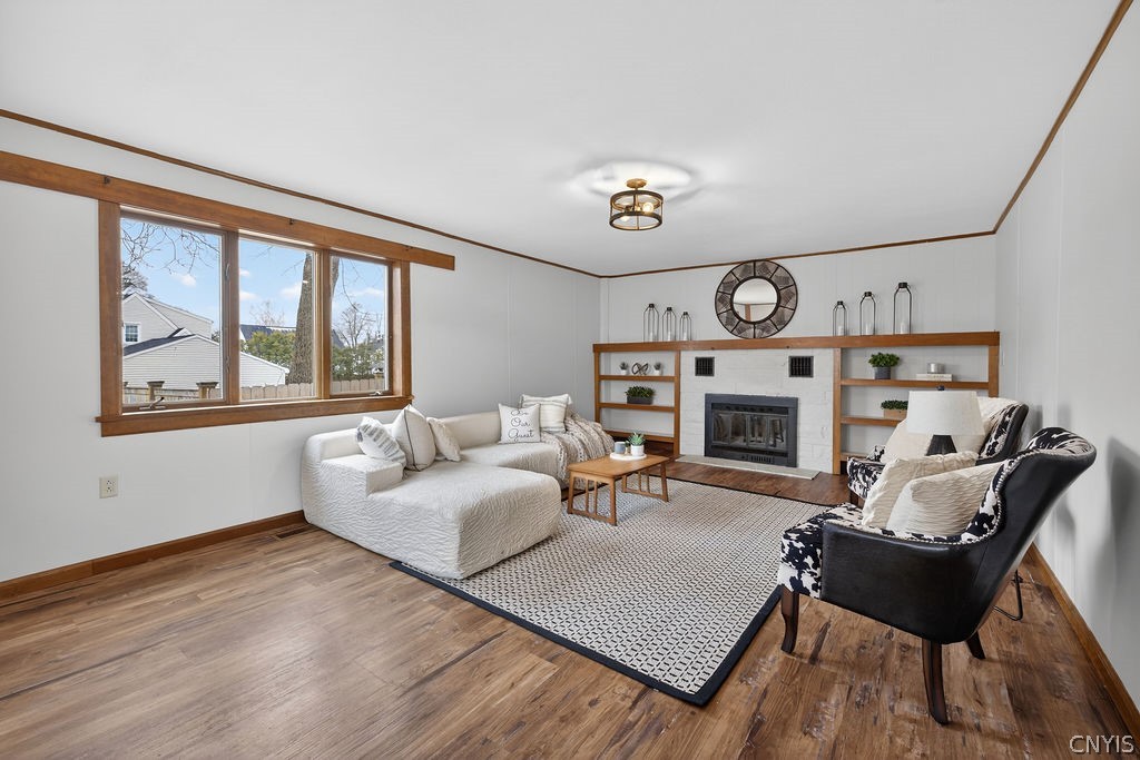 19 Hazelhurst Avenue