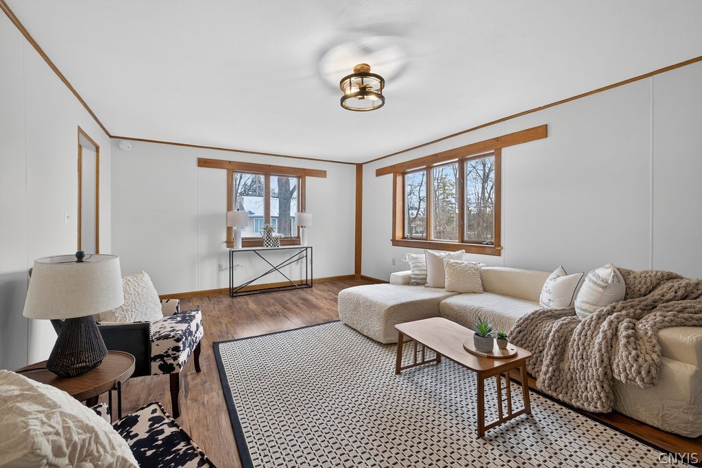 19 Hazelhurst Avenue