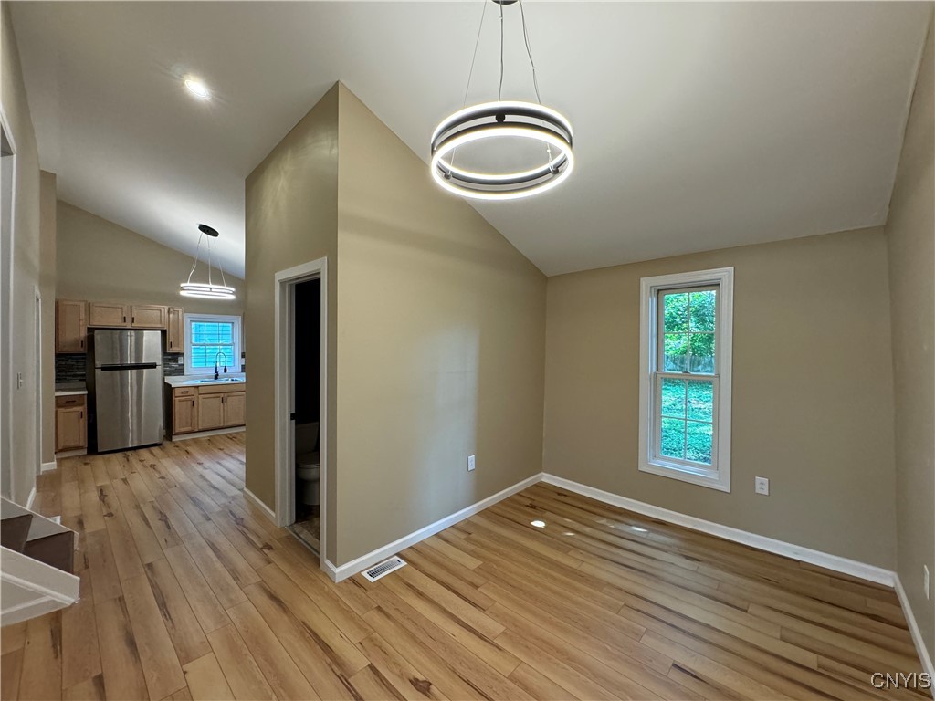 154 Mather Street, Syracuse, New York image 25