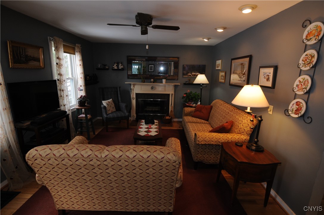172 Melrose Avenue, Utica, New York image 9
