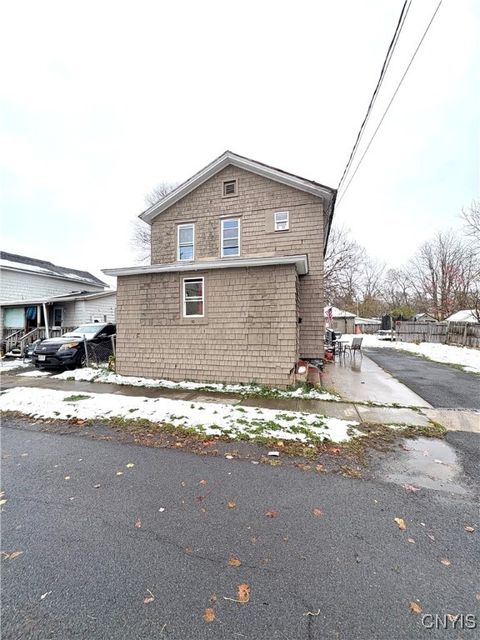 10 Rock Avenue, Auburn, NY 13021 - #: S1650225