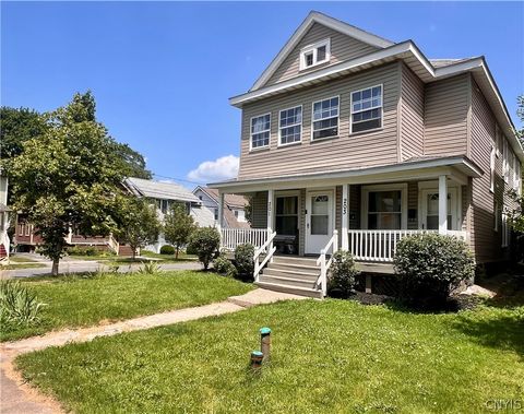 Tiny photo for 201 Hixson Avenue #3, Syracuse, NY 13206 (MLS # S1697322)