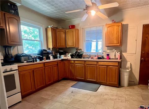 Tiny photo for 201 Hixson Avenue #3, Syracuse, NY 13206 (MLS # S1697322)