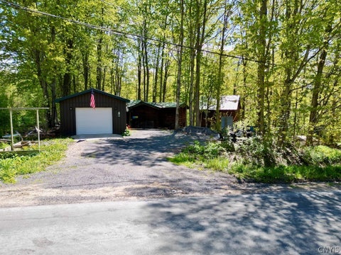 Homes For Sale - 292 Towne Road<br/> Albion, NY 13142