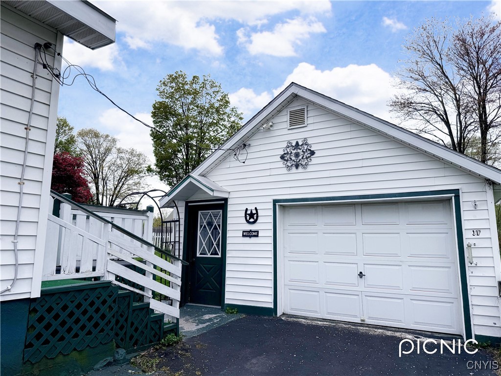 101 Panesi Avenue